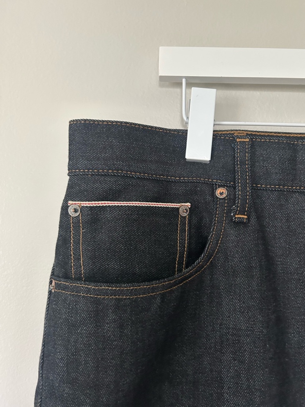 American Eagle Jeans (40" x 30") - Picture 7 of 12